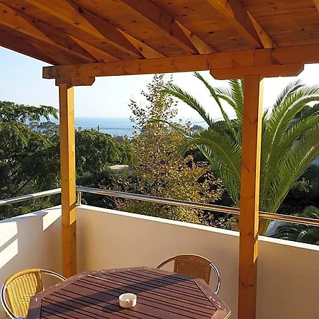 Zorbas Family House 3* Skiathos